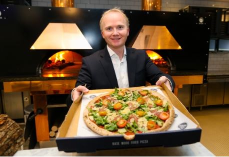 Shane Crilly, Base woodfired pizza